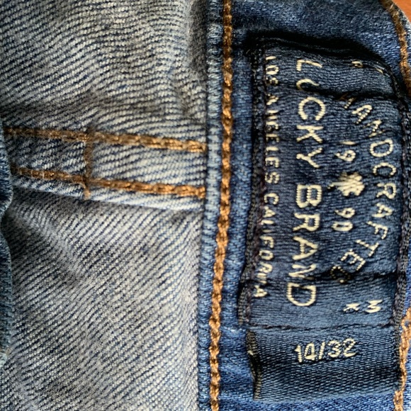 Lucky Brand Women's 14/32 Sienna Distressed Slim Boyfriend 5 Pocket Jeans - Picture 6 of 7